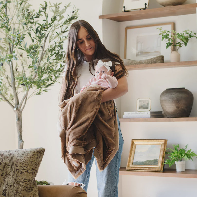 Saranoni Lush Receiving Blanket in Hazelnut