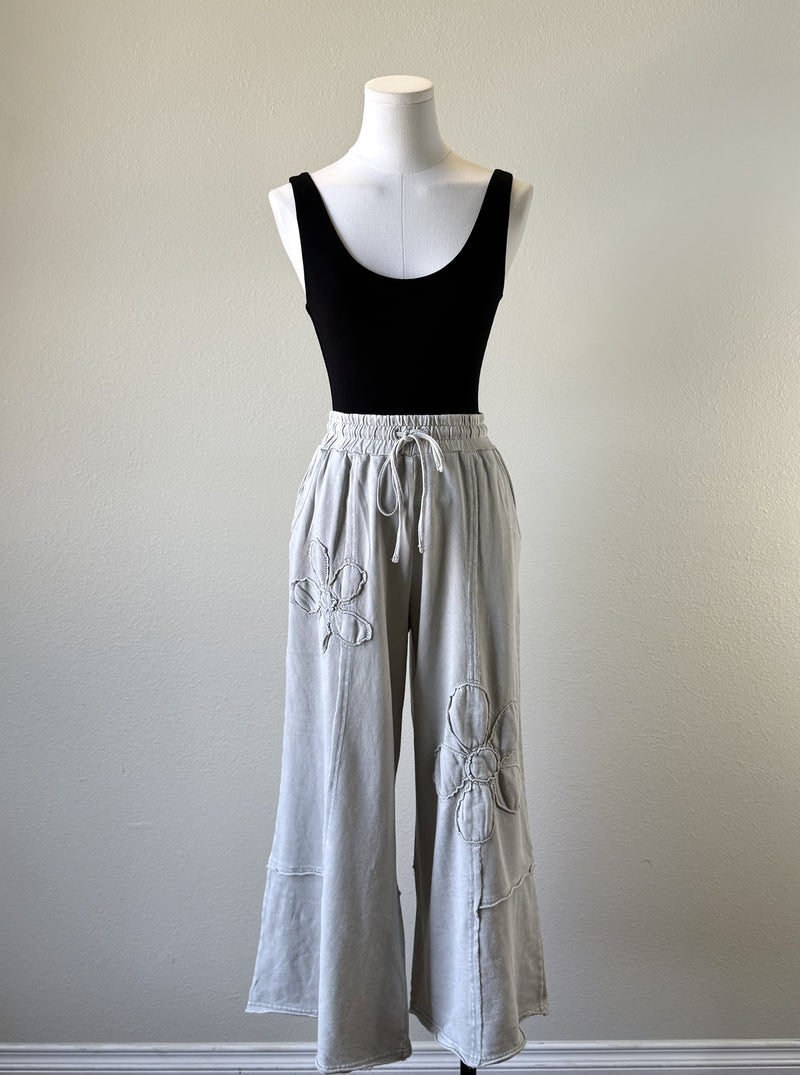 Flower Patch Wide Leg Pant