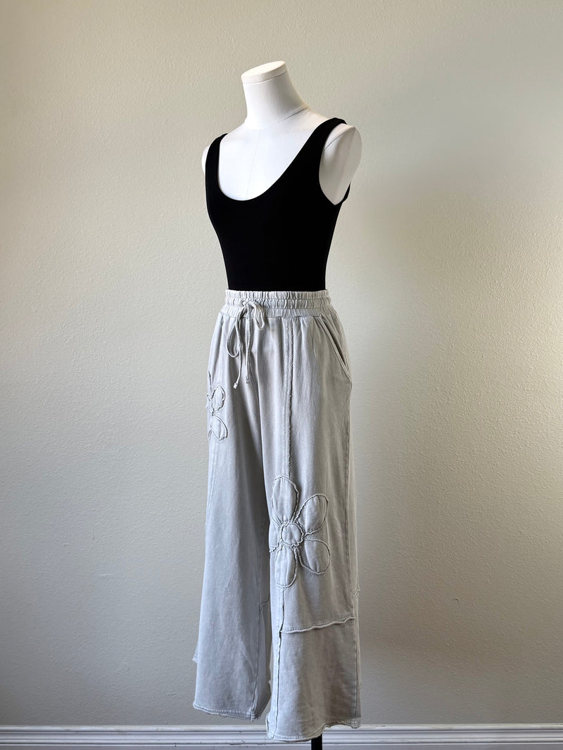 Flower Patch Wide Leg Pant