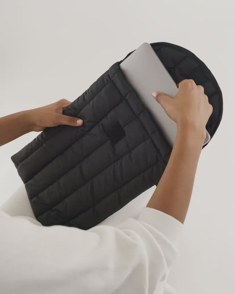 16" Black Laptop Sleeve